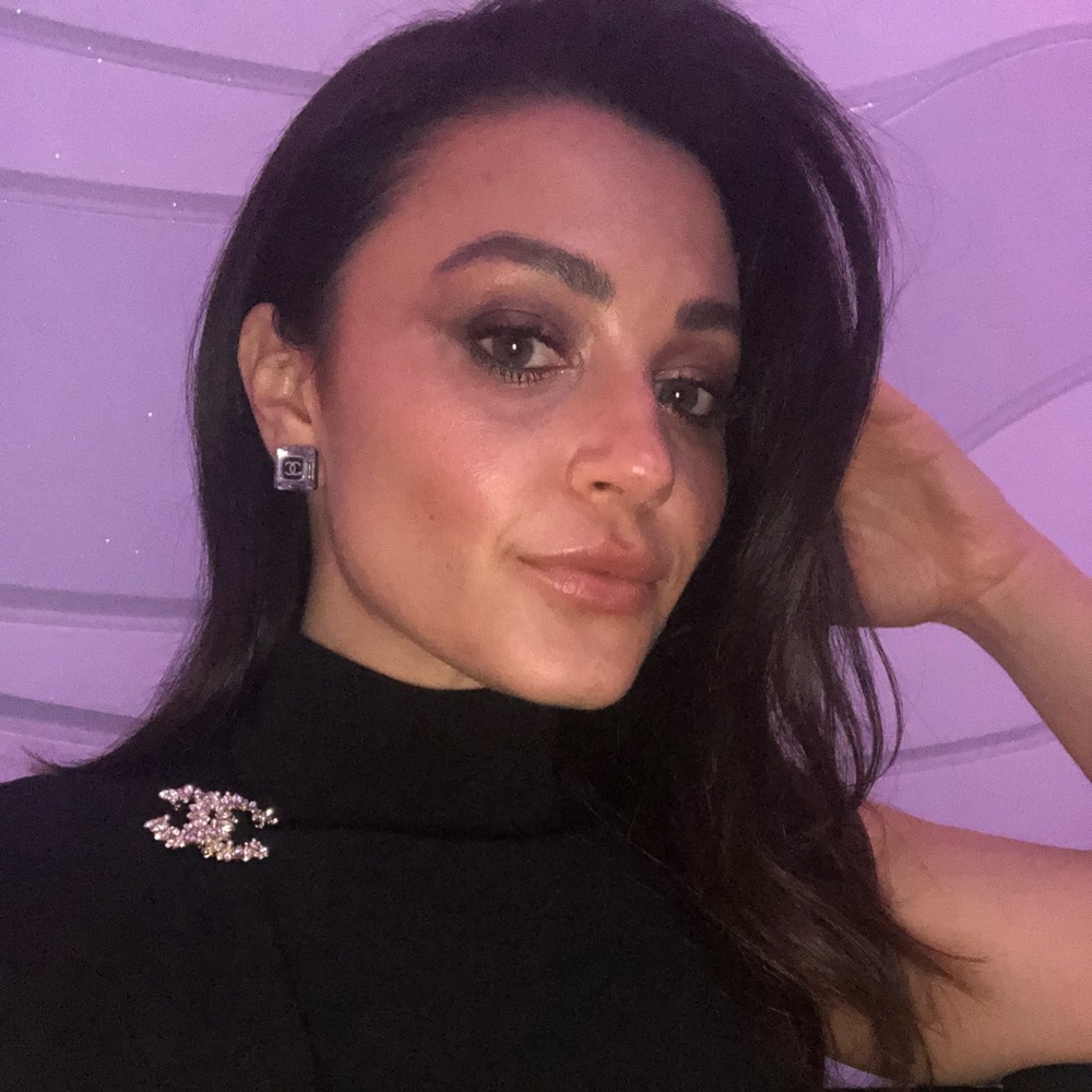 Meet your Posher, Alexsandra